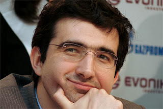 Echecs: Kramnik toujours plus haut