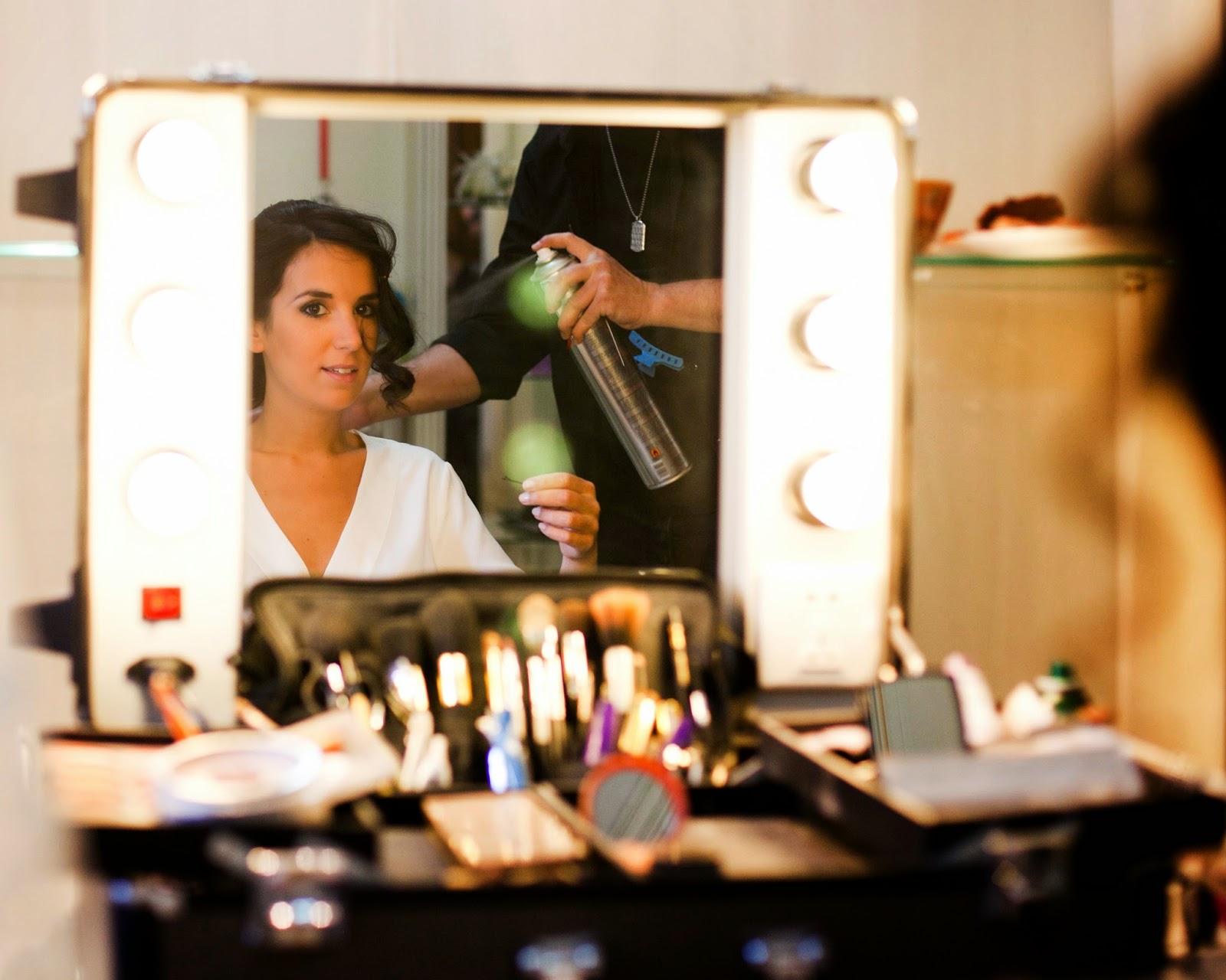Maquilladores profesionales Manuel Andrade para La Caja de Maquillaje