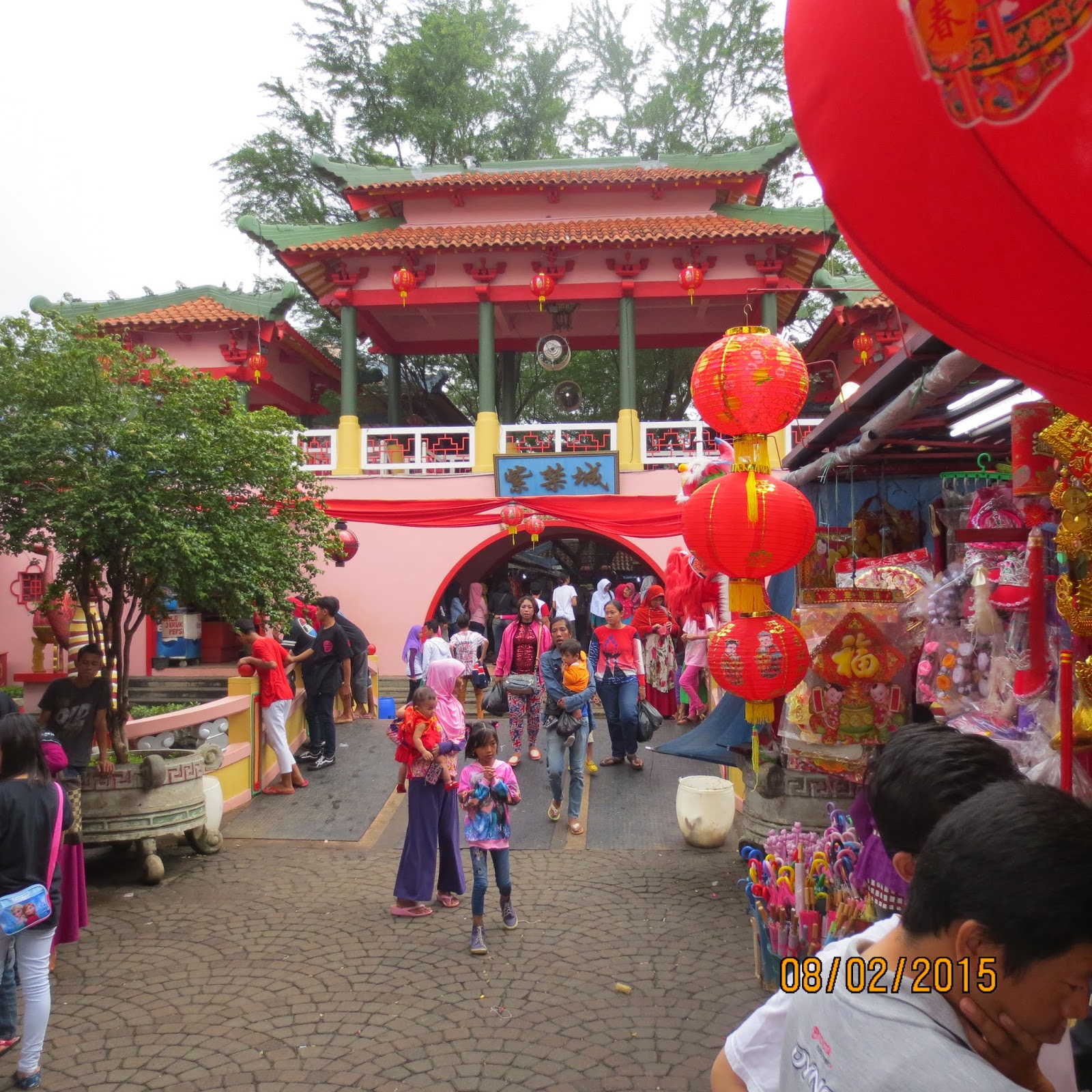 Gembul Kecil Penuh Debu: Wisata Part 1 : Kampung China 