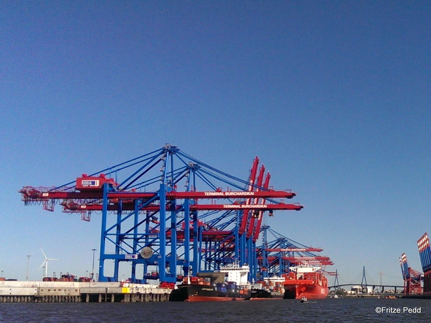 Vom Bucherregal In Die Bucht Die Irische Marine Stellt Erstes