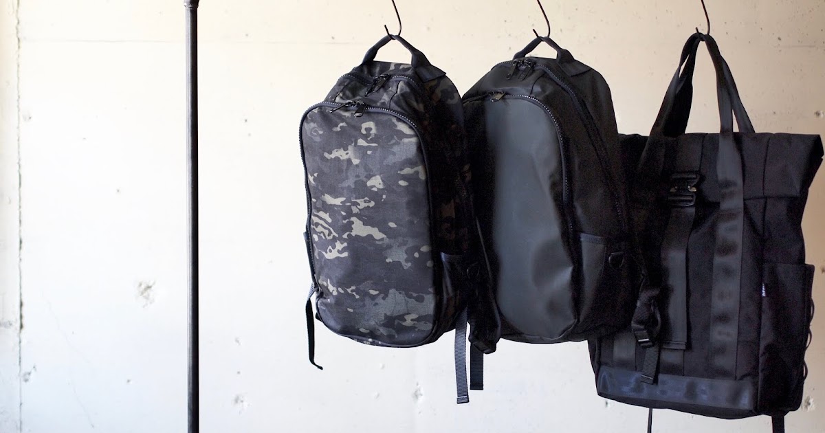 UNCLE JOHN "DEFY BAGS" New Arrival