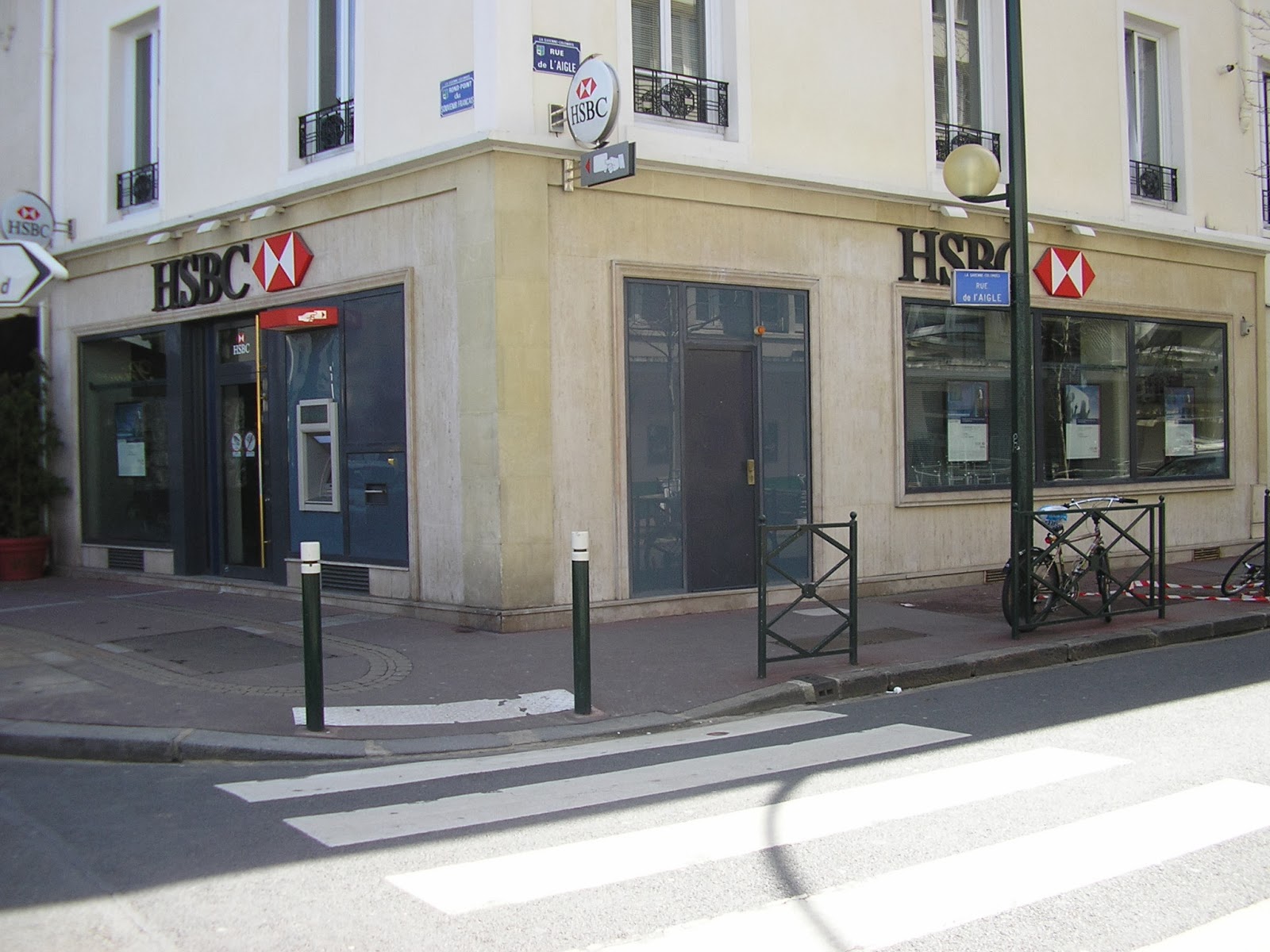 Au Nom De La Rose La Garenne Colombes