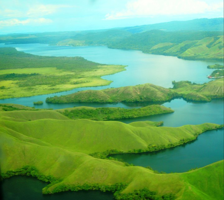 Marini Fang Trip to Jayapura Marini Fang Trip to Jayapura