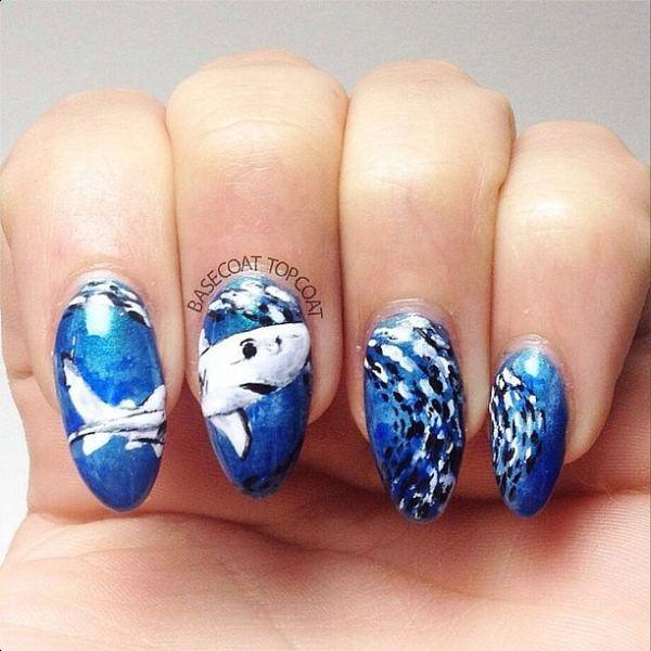 Νύχια καλοκαιρινά