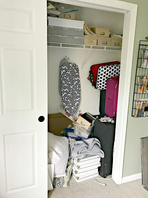 Organizing a messy bedroom closet