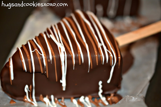 Chocolate Dipped Cheesecake on Sticks