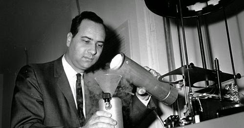 Bricotronika: El primer rayo láser de la historia cumple 55 años