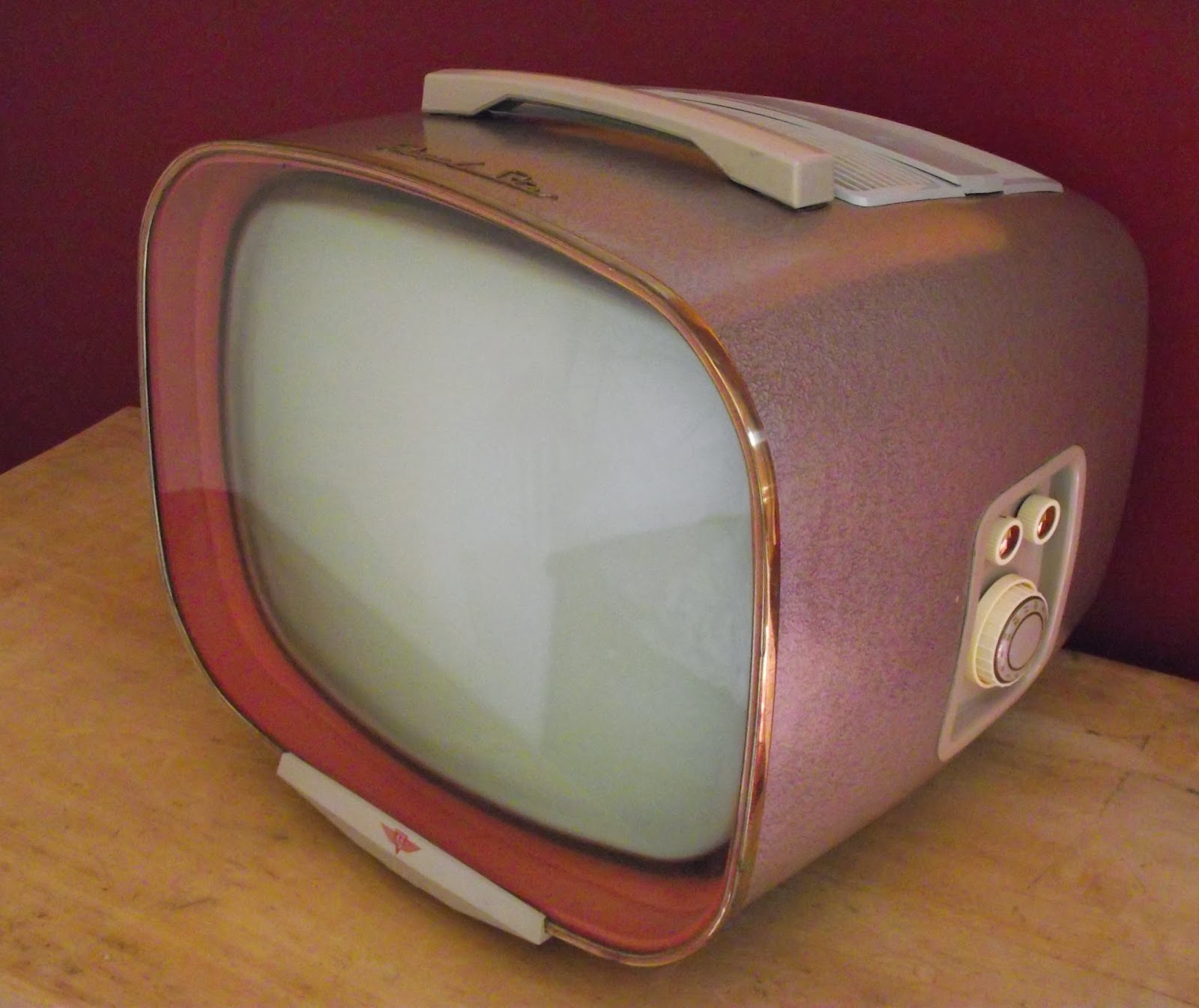 YoungManGoneWest: Satellite Television