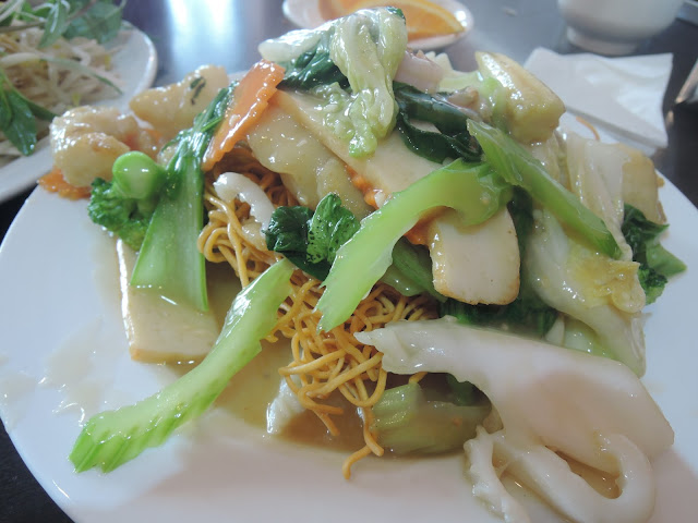 noodles, seafood, vietnamese cuisine, mitcham, pho minh long