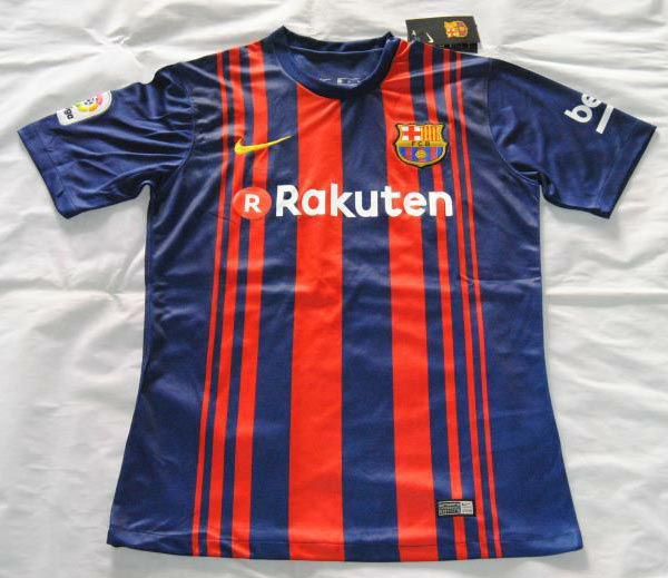 barcelona-17-18-home-kit-fake-2.jpg