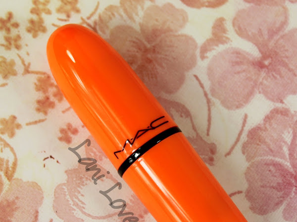 MAC Monday | Neo Sci-Fi - Electro and Sci-Fi-Delity Lipstick Swatches & Review