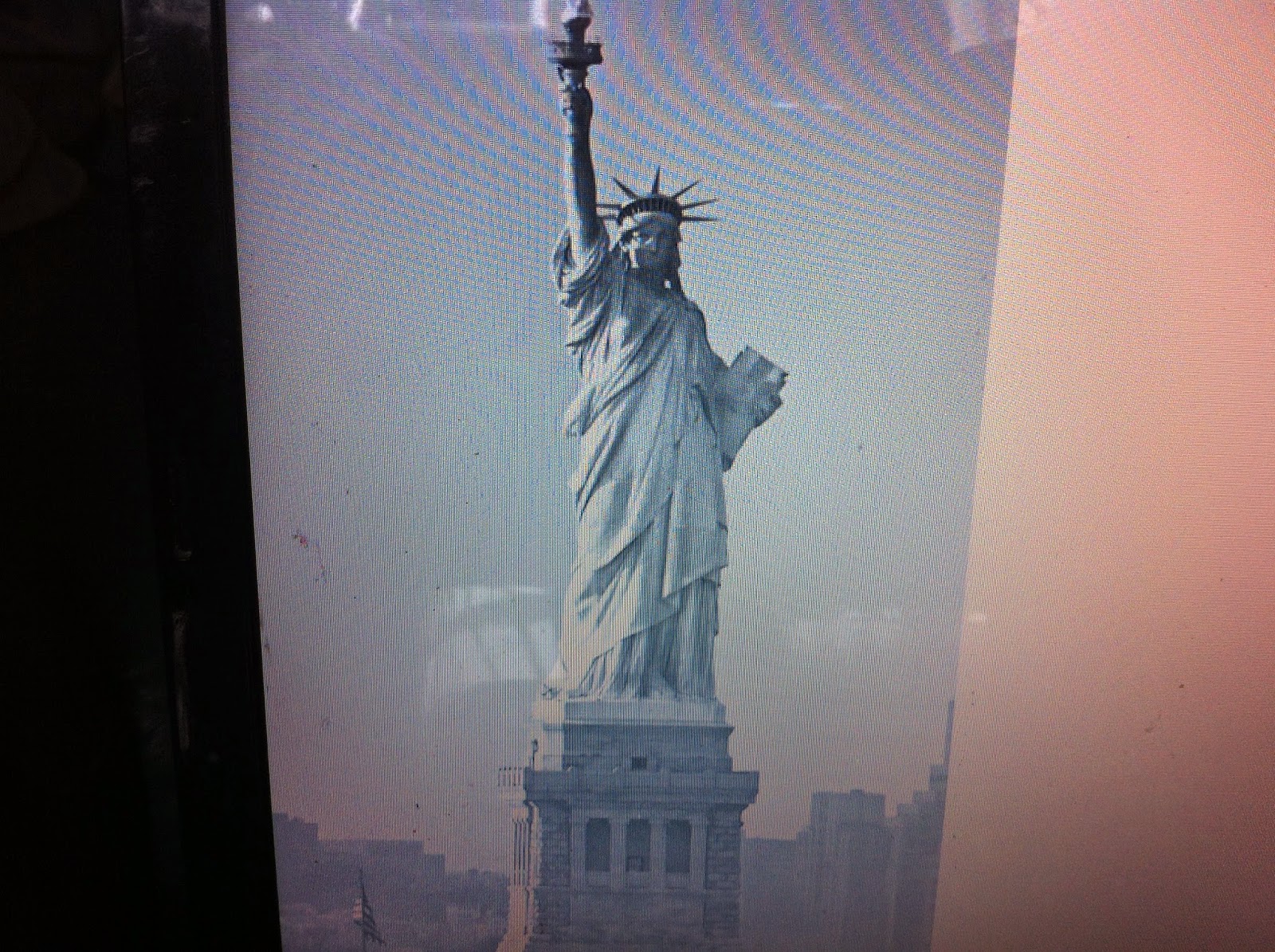 THE BLACK SOCIAL HISTORY BLACK SOCIAL HISTORY BLACK STATUE OF