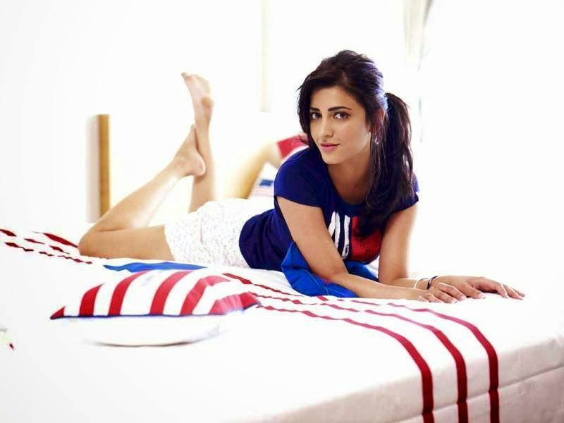 Shruthi_Hassan_Latest_Photoshoot%284%29.