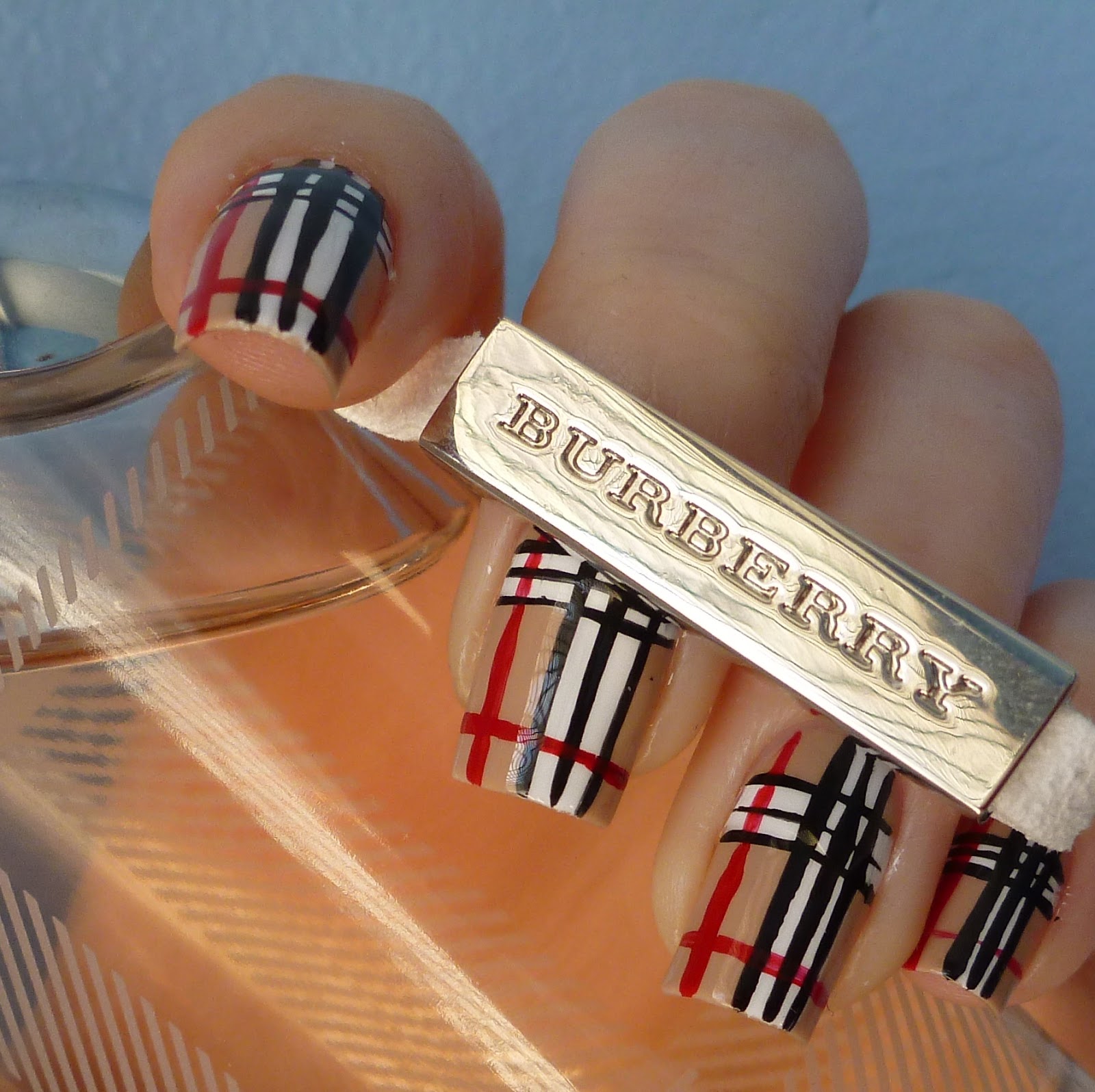 Paleberry: Burberry Nails