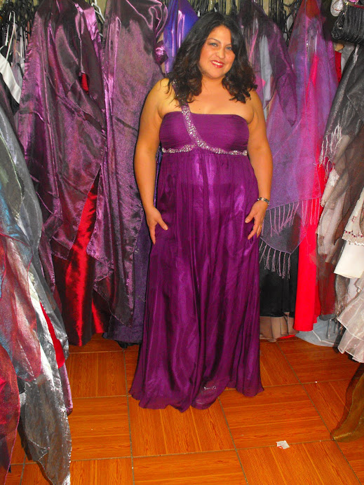 vestido corte imperio talla 44 color arandano