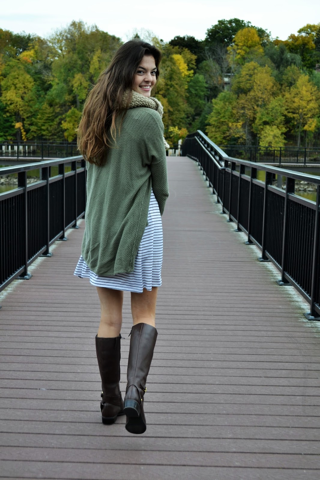 Classy & Clever Boots & Scarves