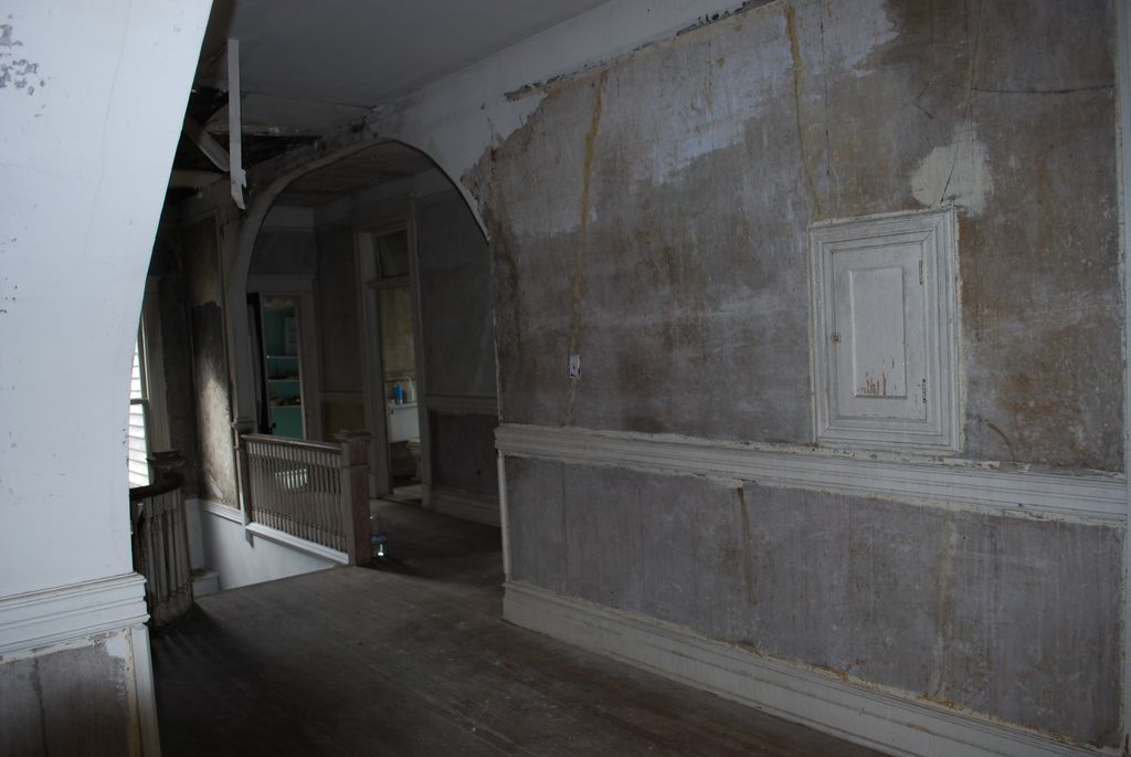 Sweet House Dreams 1910 Victorian in Red Springs, North Carolina