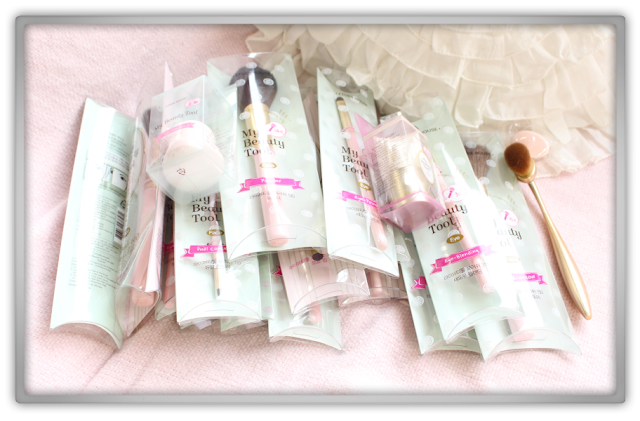 Etude House My Beauty Tool Brush Collection Complete entire makeup brushes haul review pink bubble glass beauty blogger blog korean Etude House My Beauty Tool Brush Collection Complete entire makeup brushes haul review pink bubble glass beauty blogger blog korean
