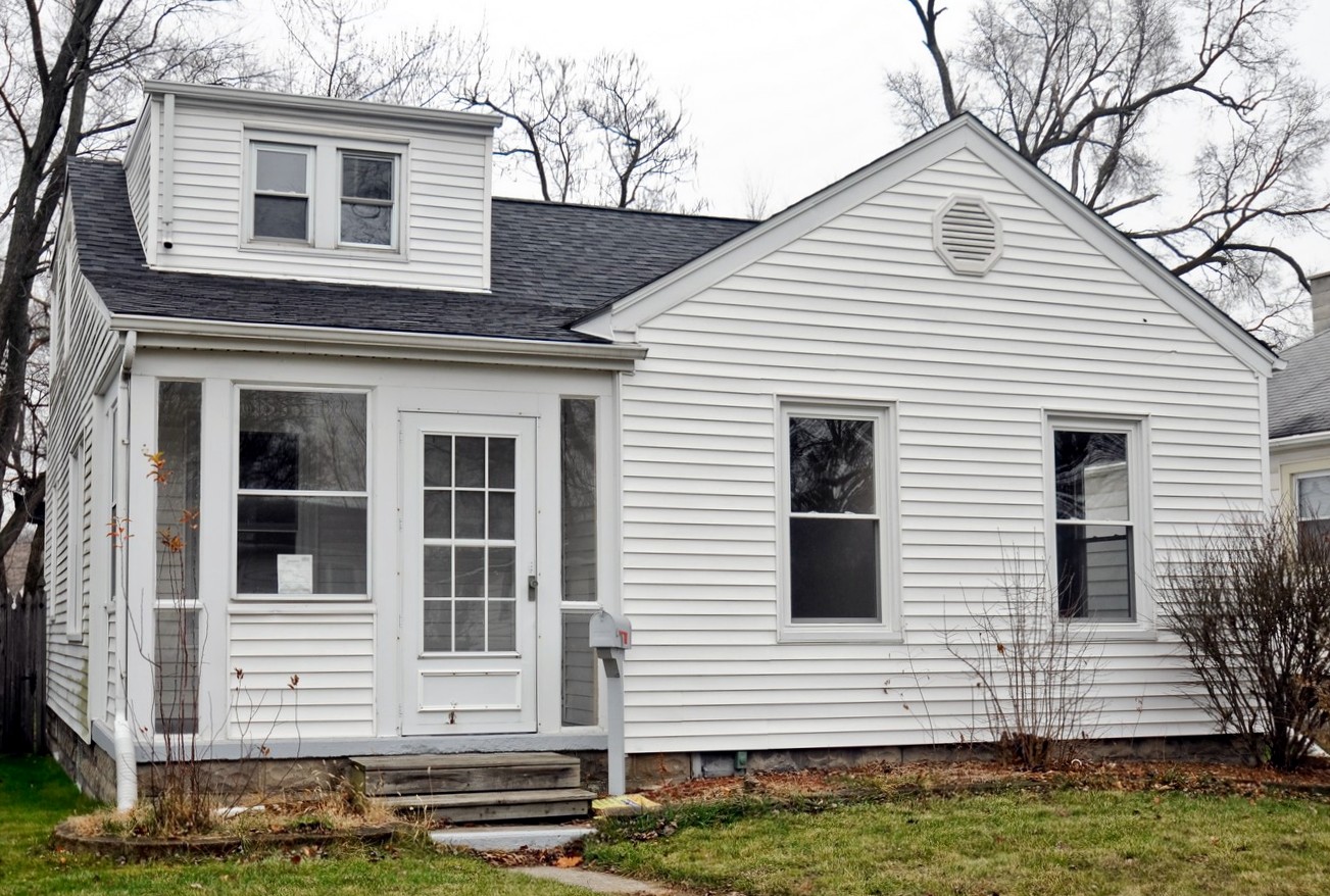 Another of the "Rare 10"the Sears Lynn