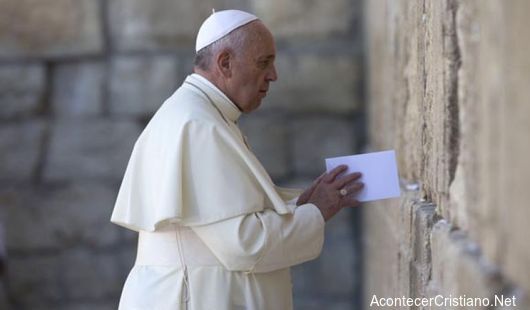El Papa Francisco en el Muro de los Lamentos en Jerusalén