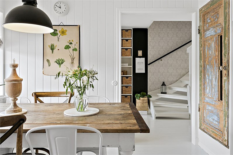 comedor estilo nordico lampara industrial muebles vintage estilo nordico laminas botanicas silla tolix interiorismo barcelona alquimia deco