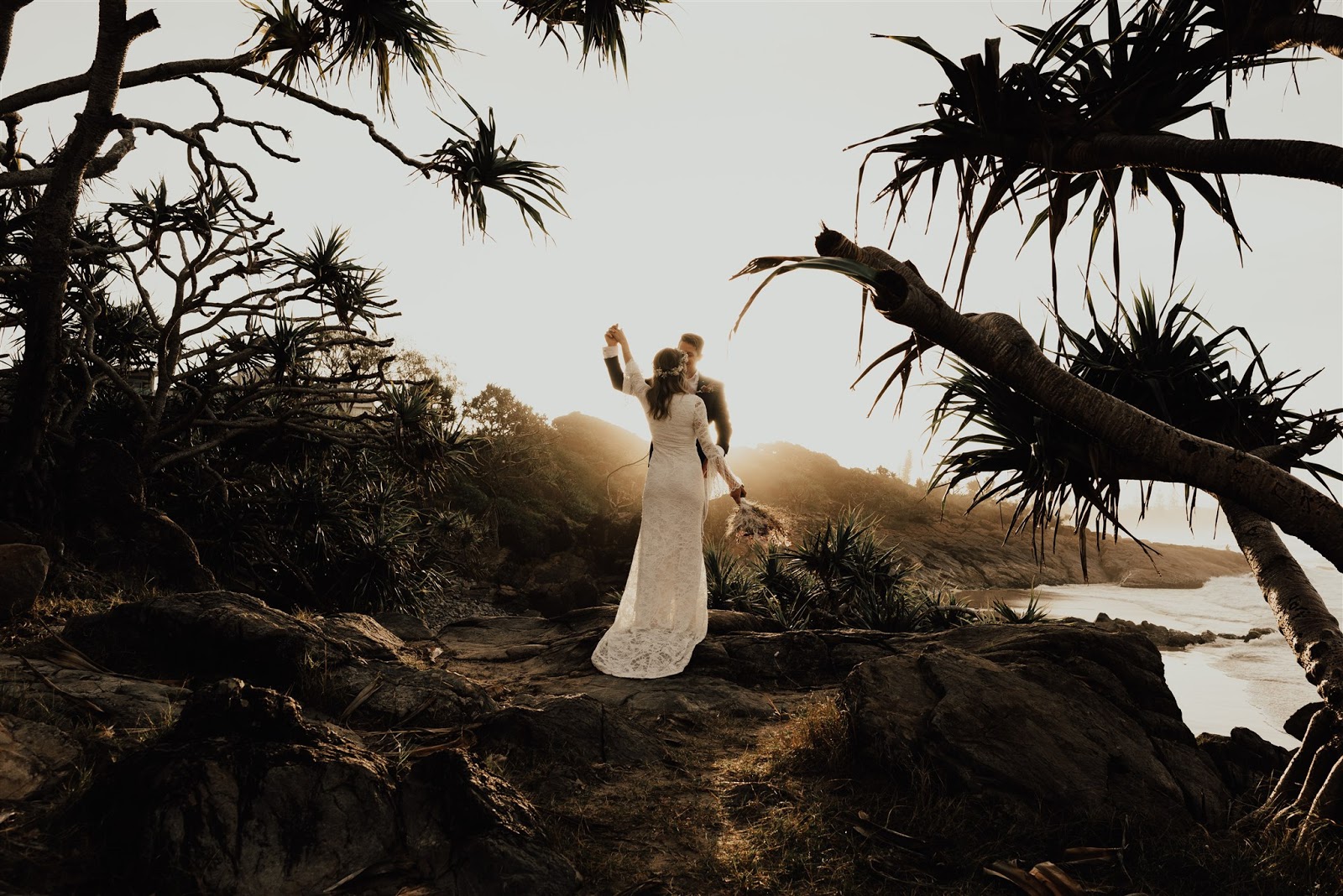bird and boy photography beach wedding grace loves lace florals