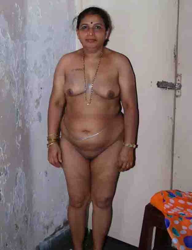 Nangi Hot Aunty - Aunty hot position naked - Nude pics