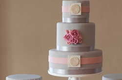 pink grey cakes pretty cake gray modern onewed bride tweet