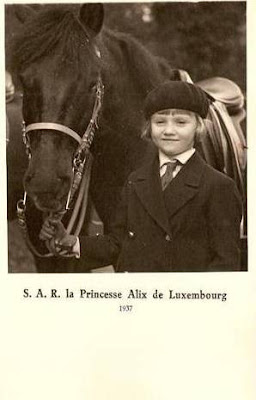 1937.jpg