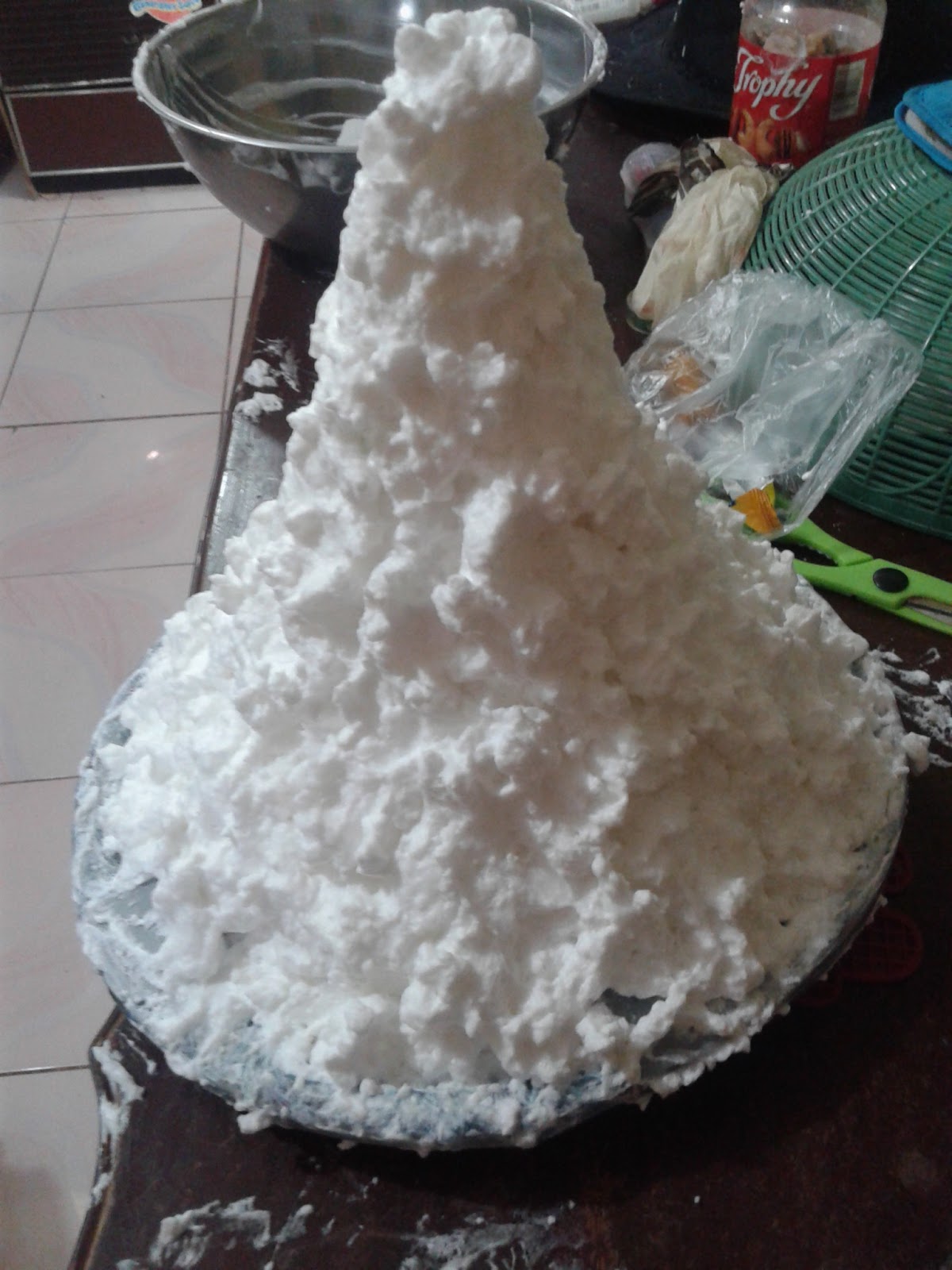 Jakie and the Beadstalk DIY Project Make Your Own Christmas Tree with