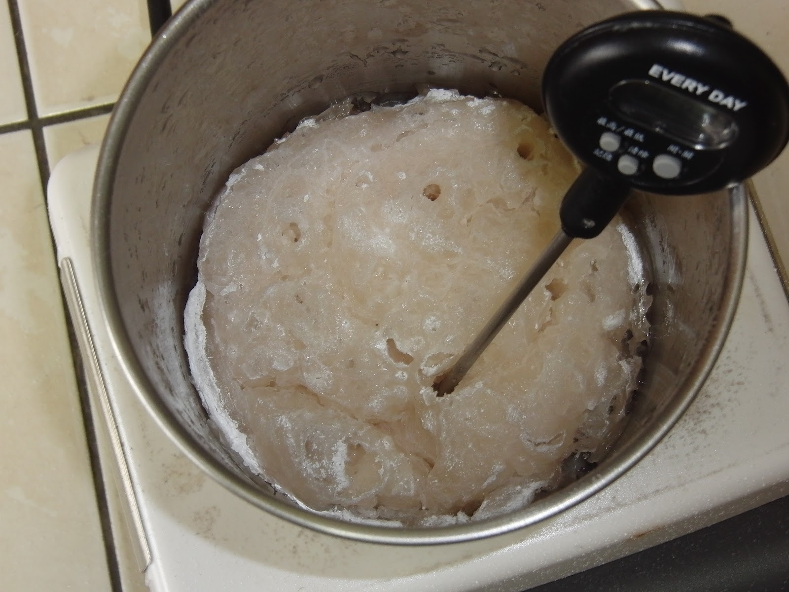 Lu Le Laboratory How to revive CaCl2 desiccant at home?