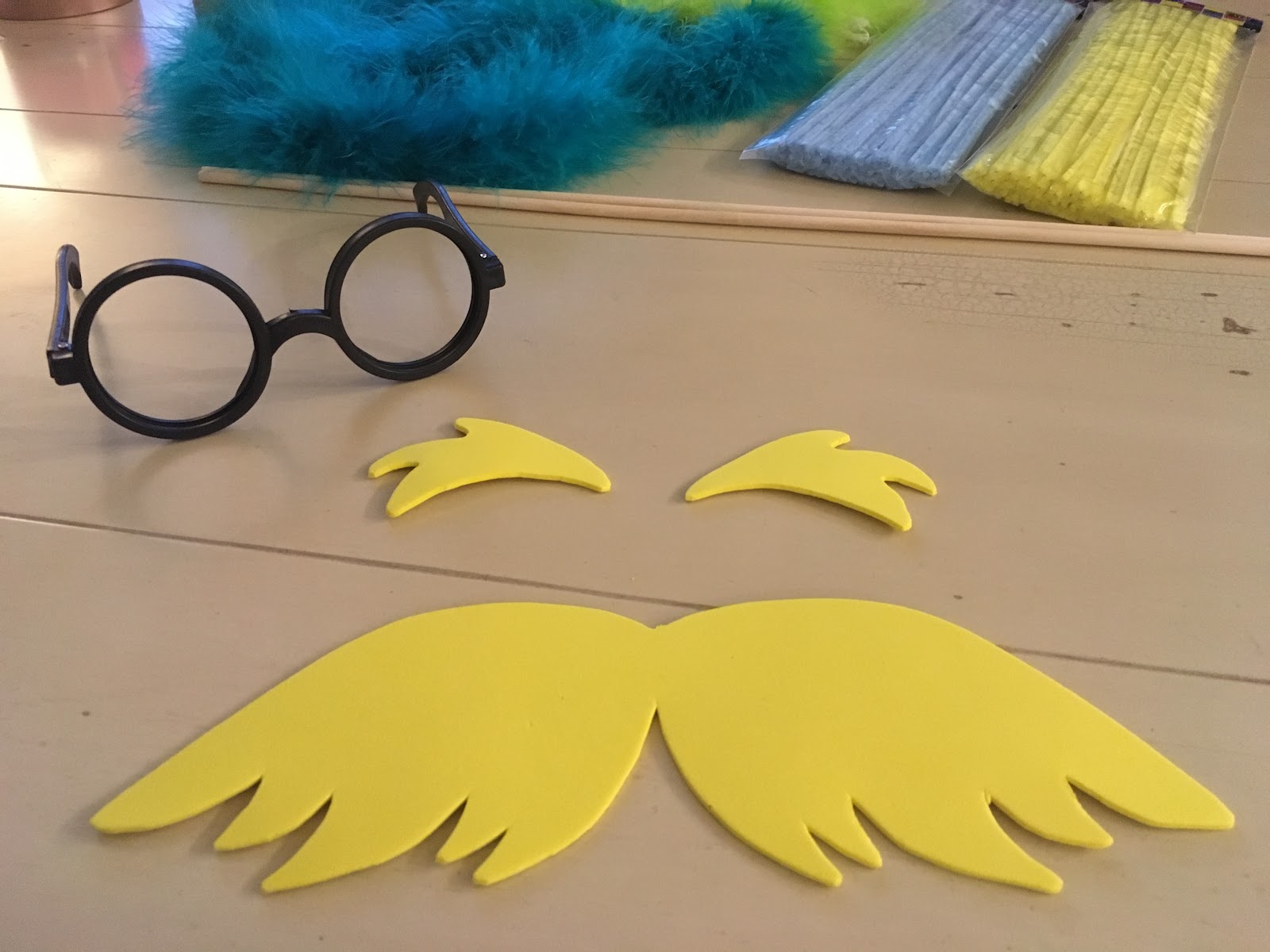 Lorax Eyebrow Template