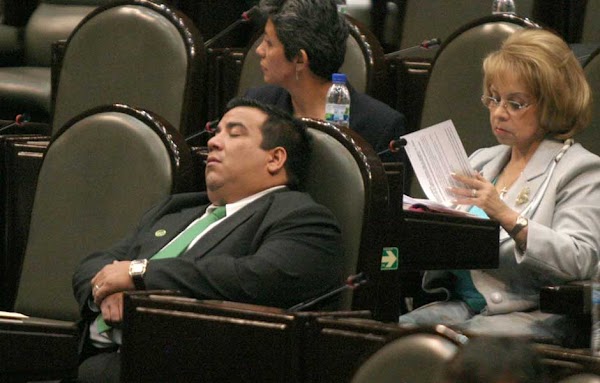 Senado abre cuenta en Banorte para apoyar a damnificados por el terremoto de 7.2 Senado abre cuenta en Banorte para apoyar a damnificados por el terremoto de 7.2