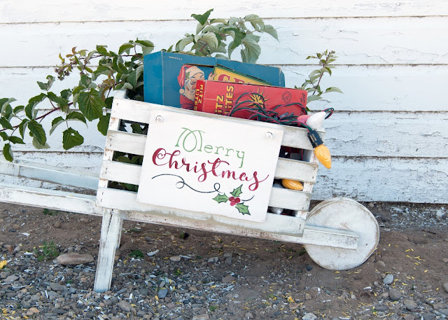 Rustic Wheelbarrow with interchangeable signs #DIHworkshop Virtual Party - Merry Christmas