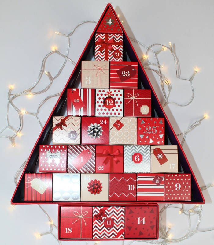 Marks and Spencer Advent Calendar 2016 Review and Photo's Pink
