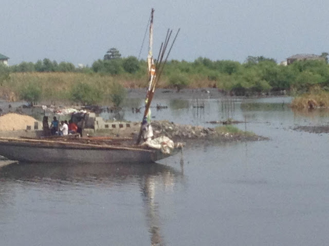 Traditional Boats used to get to Lagos before cars
