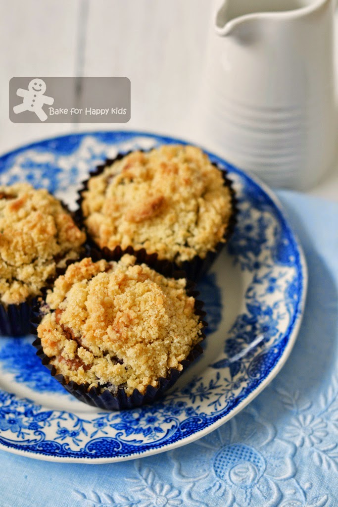 Blueberry muffins almond streusel topping Bouchon Bakery