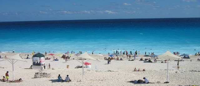 cancun beach resorts