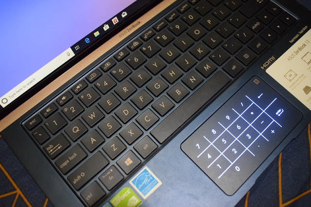 The Asus ZenBook 13 UX333FN sports a compact keyboard
