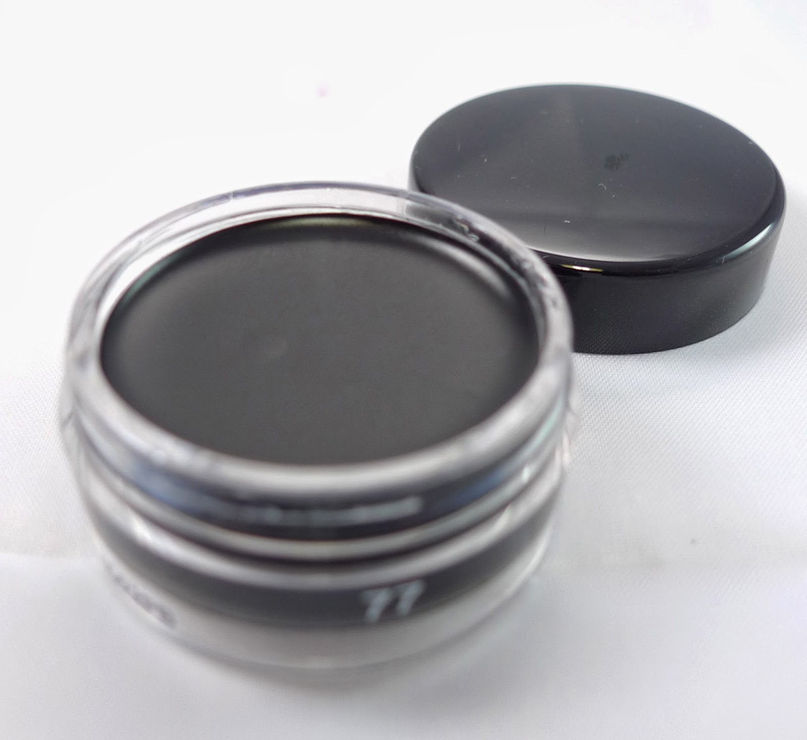 Inglot AMC Eyeliner Gel in Black 77 Review