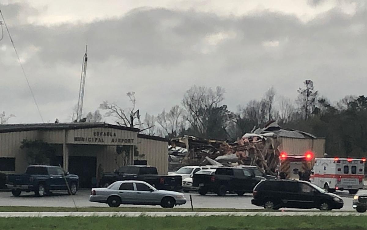 Kathryn's Report Weedon Field Airport (KEUF), Eufaula, Barbour County