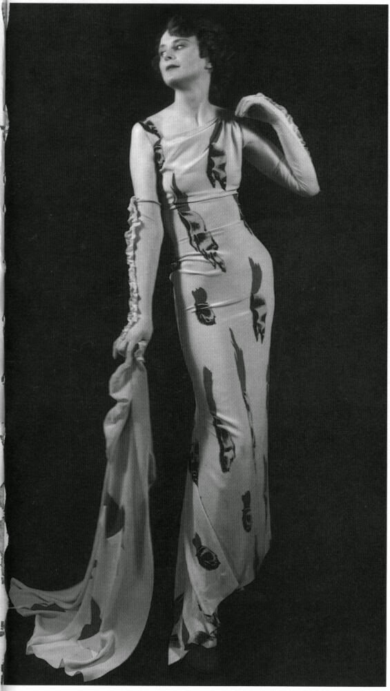 Estilosas e Fashionistas: Elsa Schiaparelli e o Surrealismo ( Elsa and ...