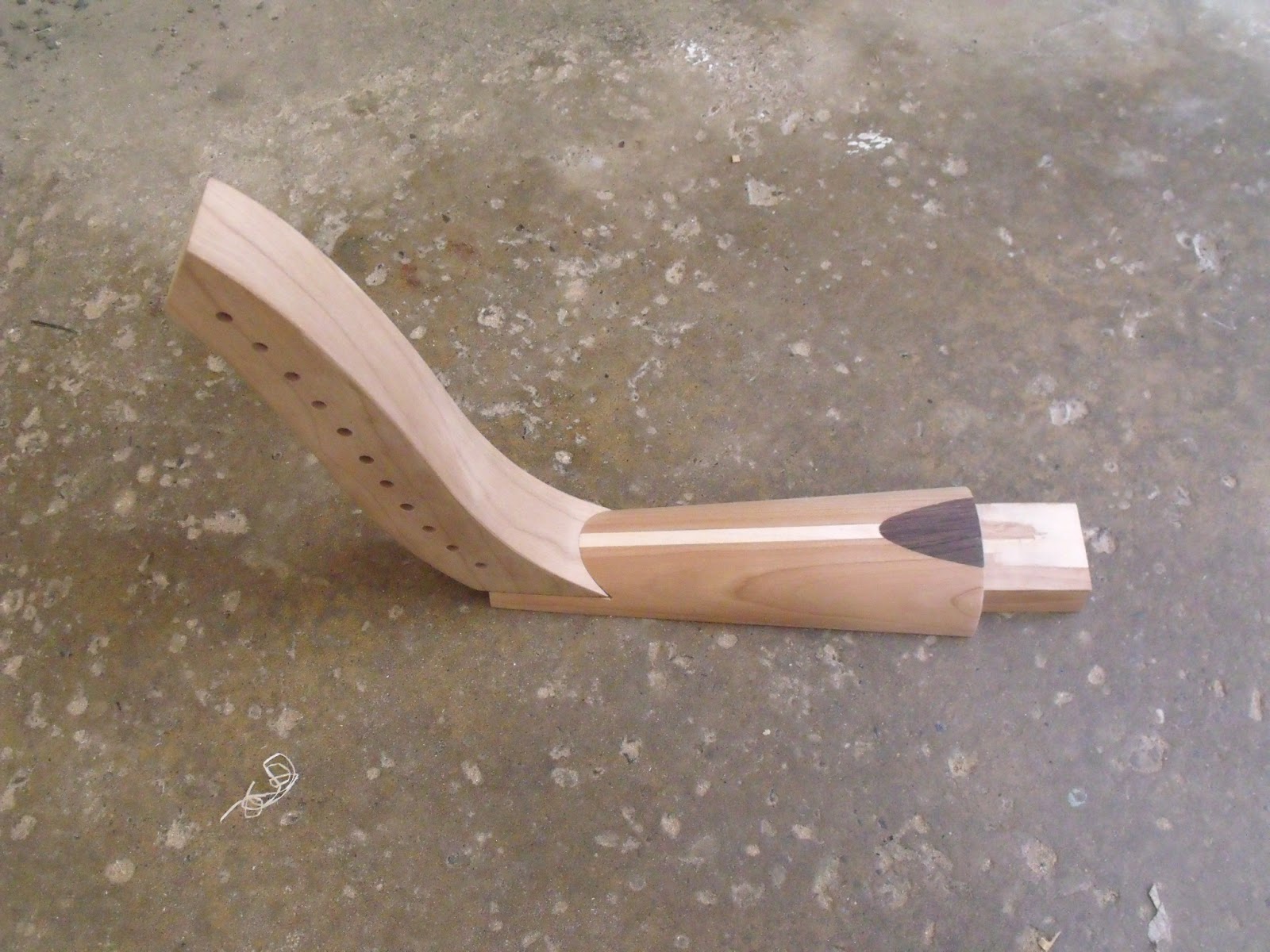 Beltona Resonator Instruments Oud Construction