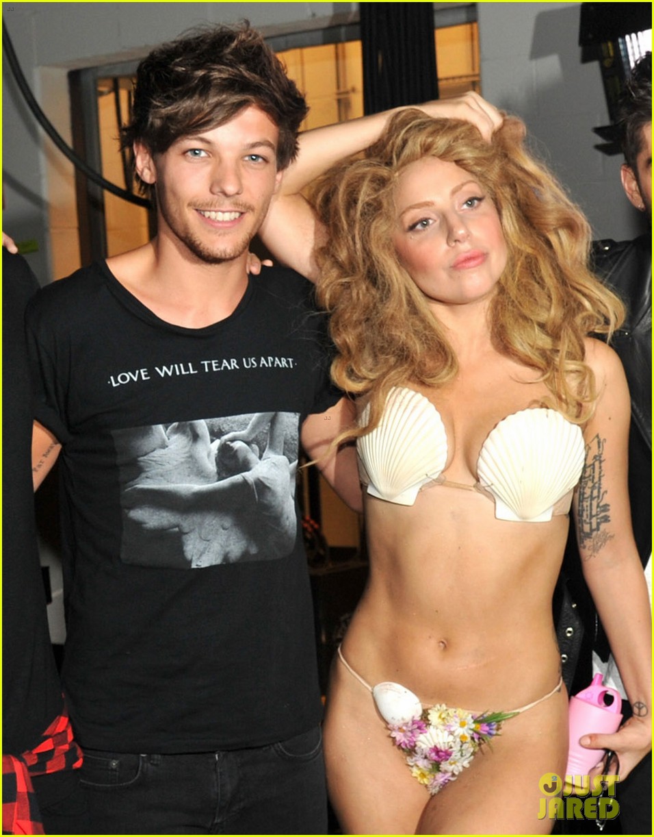 Lady-Gaga-One-Direction-2013-MTV-Video-M