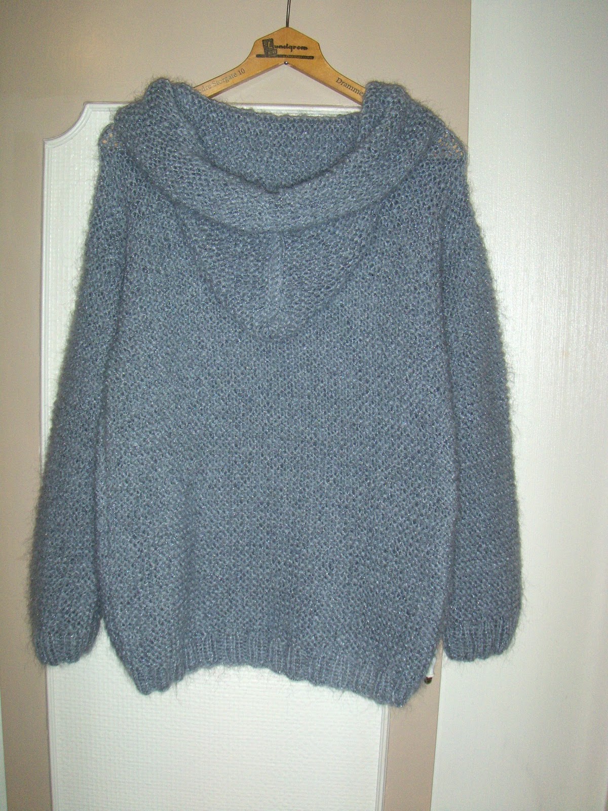 Chunky Strikket Genser Med Hette