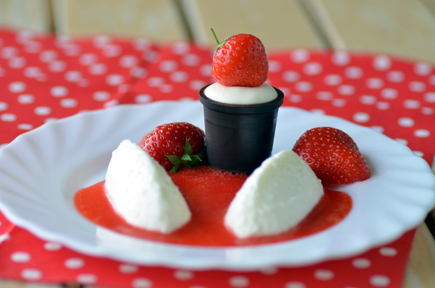 Joghurt Schichtdessert Mit Erdbeeren Und Schokolade — Rezepte Suchen