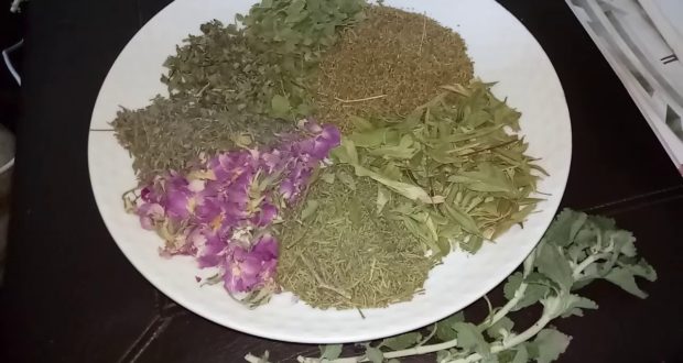 3 دراهم فقط طولت شعري و صار خيوطا من حريير…شكرا صاحبة الوصفة 3 دراهم فقط طولت شعري و صار خيوطا من حريير…شكرا صاحبة الوصفة