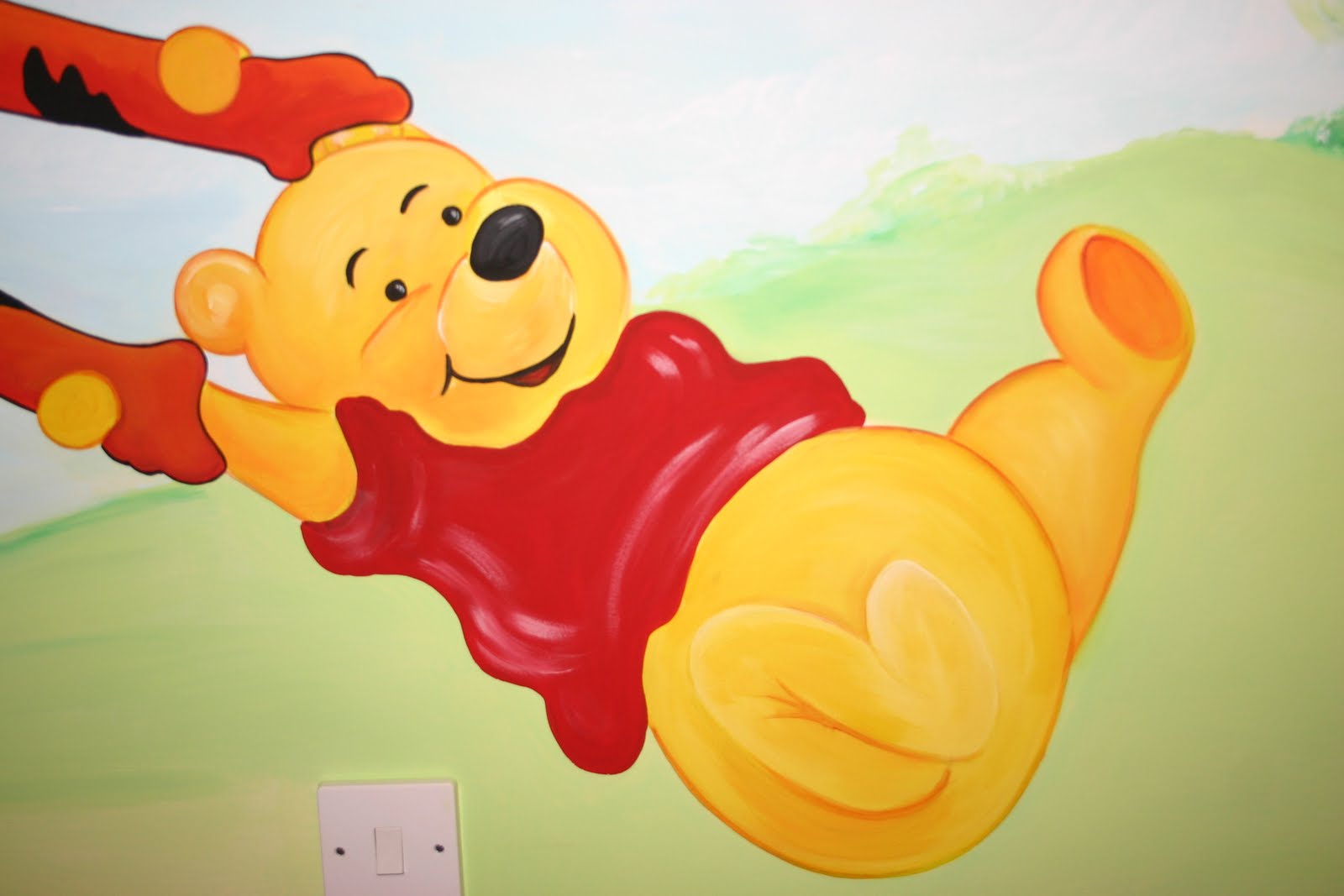 Mural Designs "The Muralist" WINNIE THE POOH wall mural