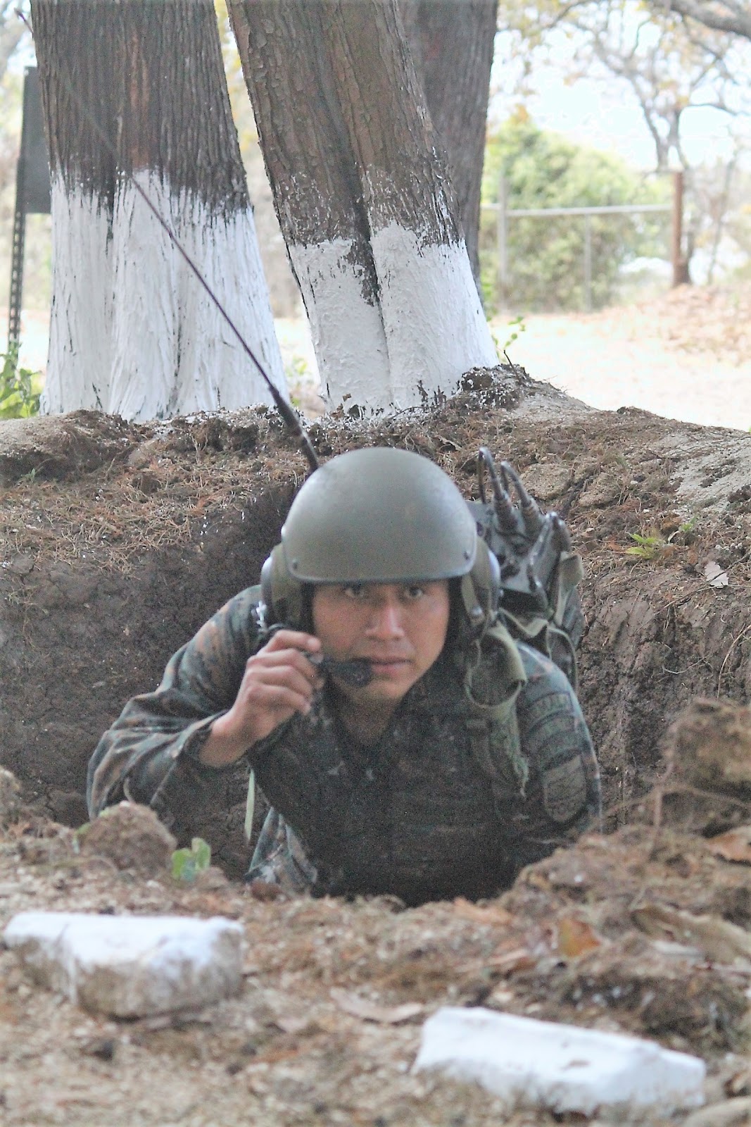 Escuela de Comunicaciones y Electrónica del Ejército de Guatemala Evaluación Pista de Radio