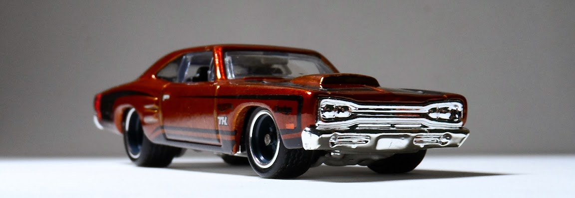 Miniaturas de Carros em Foco